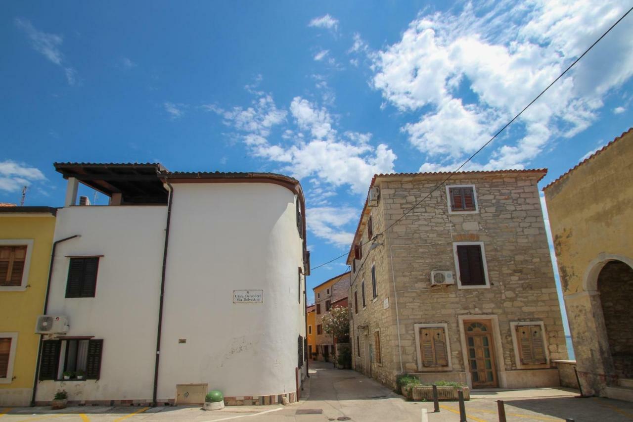 Dolores Novigrad  Bagian luar foto